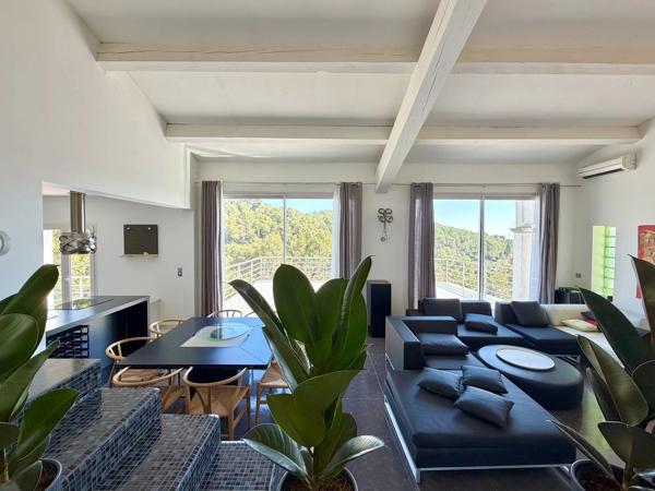 Villa – Vue panoramique – 4 Chambres – Piscine chauffée - 83300 Draguignan - Réf 86855319