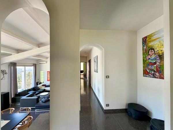 Villa – Vue panoramique – 4 Chambres – Piscine chauffée - 83300 Draguignan - Réf 86855319