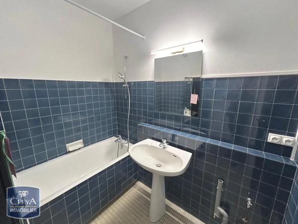 Appartement à louer 2 pièces 46.63m² Orléans (45000)