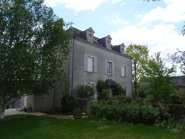 Maison à vendre à Saint-Jean-sur-Mayenne en Mayenne (53240), ref : 53079-1380