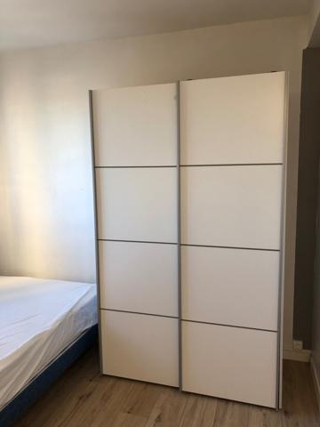 une chambre à louer dans une co location à 3 Le Mans quartier St Pavin