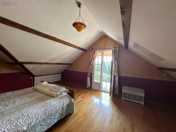 Propriete à vendre à Jouhe dans le Jura (39100), ref : J / LL