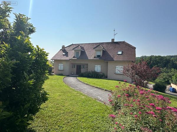 Propriete à vendre à Jouhe dans le Jura (39100), ref : J / LL