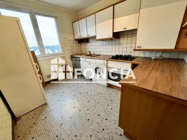Location Appartement 3 pièces 75.69 m² - 2 RUE DUPERRE Brest 29200