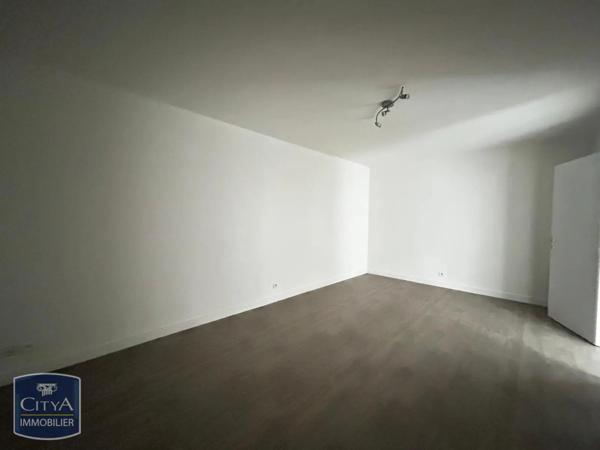 Appartement à louer 2 pièces 47.74m² Mainvilliers (28300)