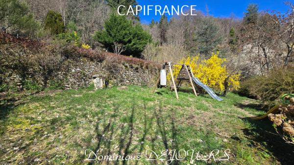 Un bien d’exception où charme, élégance et confort se rencontrent – coup de cœur immédiat garanti ! Vendue meublée et équipée.