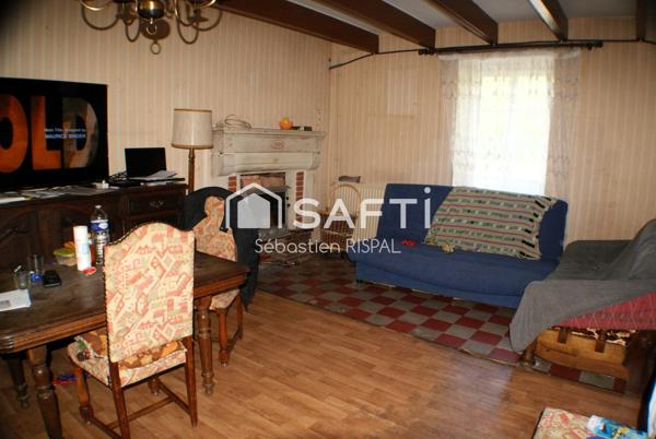 Ensemble de 2 maisons et un terrain constructible