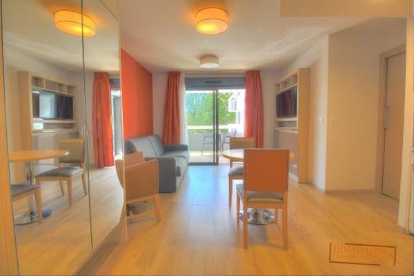 Le Cannet- appartement T2 résidence services séniors tout confort à voir !!