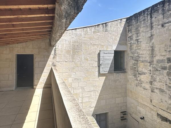 Appartement
         4 pièces
        - 91 m² Exclusivité 120 000 € *