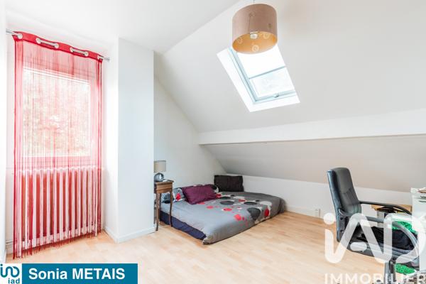 Maison à vendre 6 pièces 134,62 m² Sainte-Geneviève-des-Bois