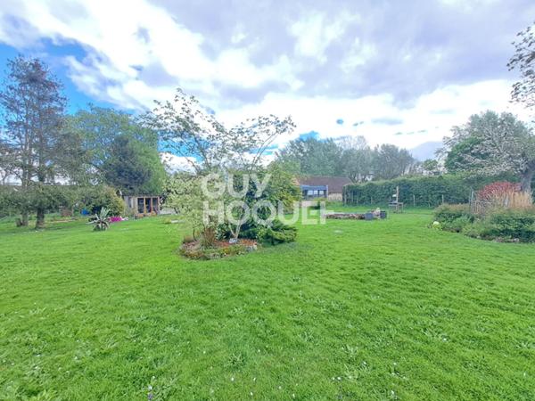 RUGLES - MAISON ANCIENNE