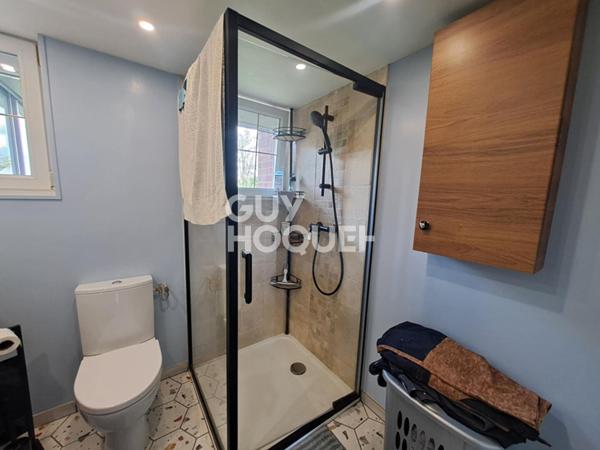 RUGLES - MAISON ANCIENNE