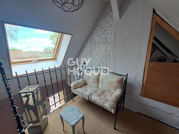 RUGLES - MAISON ANCIENNE