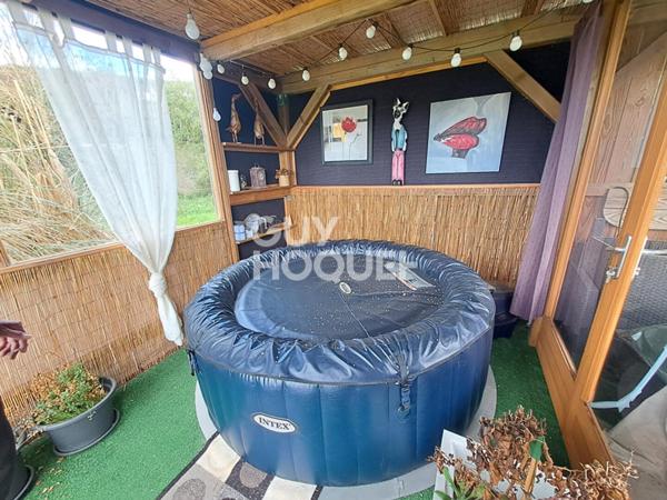 RUGLES - MAISON ANCIENNE