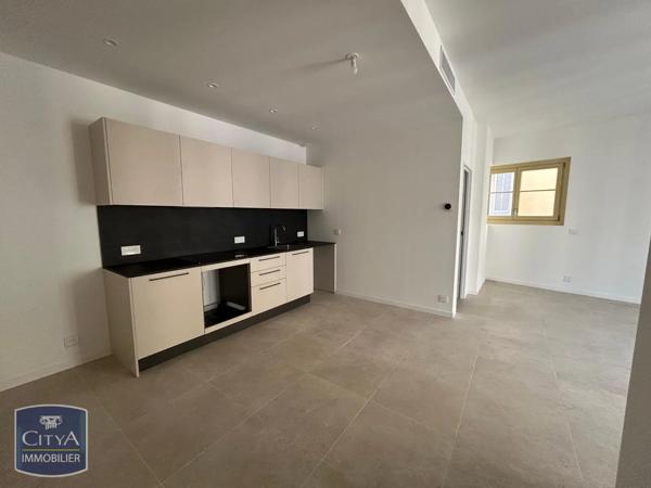 Appartement à louer 3 pièces 65.03m² Nice (06000)