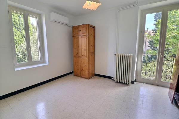A VENDRE VEDENE Maison de maître 283 m²