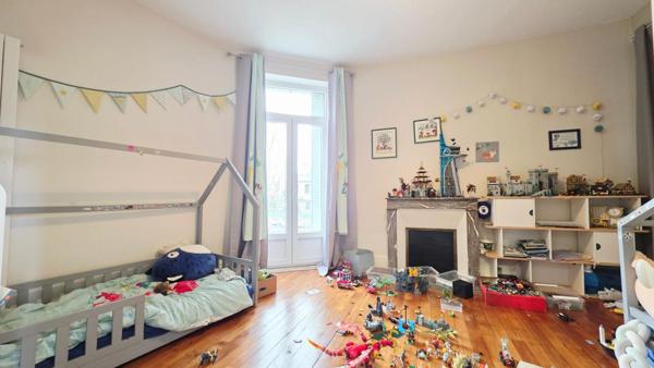 BOURGES MAISON 8 PIECES STUDIO INDEPENDANT JARDIN