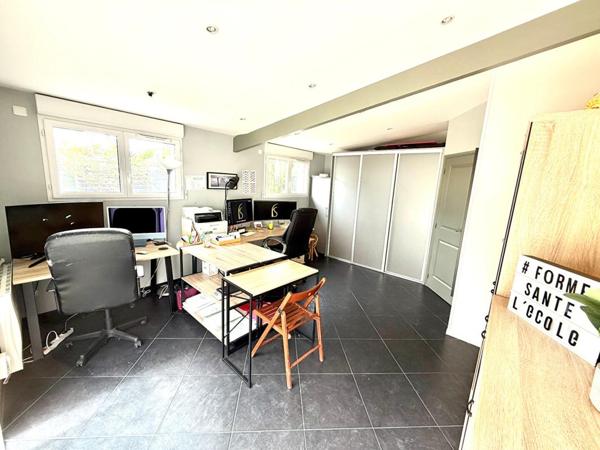 BOURGES MAISON 8 PIECES STUDIO INDEPENDANT JARDIN