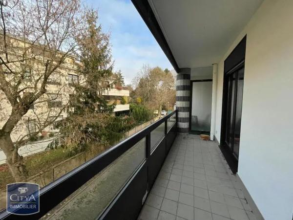 Appartement à louer 3 pièces 73.79m²