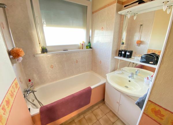 Appartement à vendre    4 pièces •  Lesquin