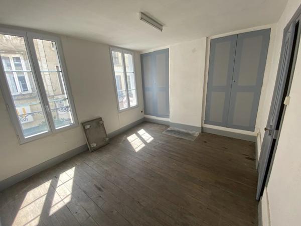Vente Immeuble 130 m2 à Vierzon