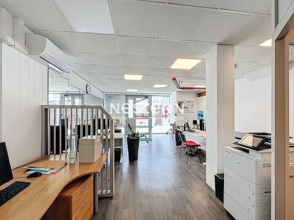 A vendre un Immeuble de rapport a Auch 200 m2 avec Local Commercial et Appartement T2