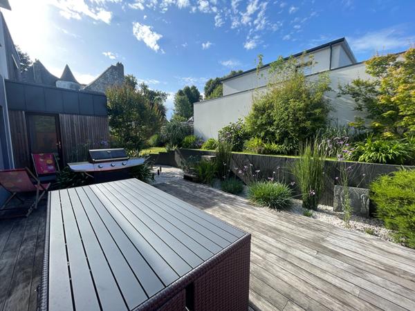 Maison à vendre à Vannes 2016 avec 4 chambres + appartement T2 et terrain de plus de 400 m²