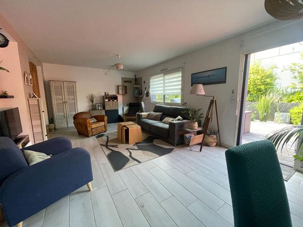 Maison à vendre à Vannes 2016 avec 4 chambres + appartement T2 et terrain de plus de 400 m²