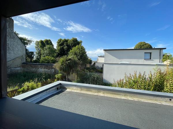 Maison à vendre à Vannes 2016 avec 4 chambres + appartement T2 et terrain de plus de 400 m²