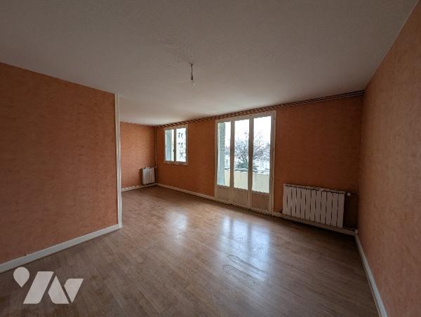 BOURG LES VALENCE - Appartement T3, 63 m² avec parking