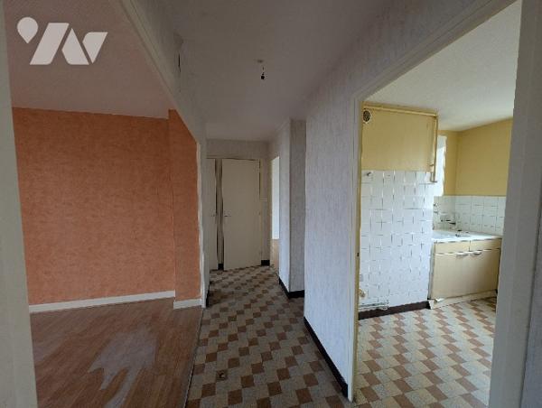 BOURG LES VALENCE - Appartement T3, 63 m² avec parking