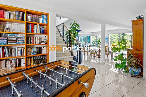 Vente Maison286,13 m² - 10 Pièces - LA CHAPELLE DES MARAIS (44410)