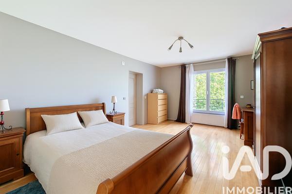 Maison à vendre 7 pièces 177 m² Limours