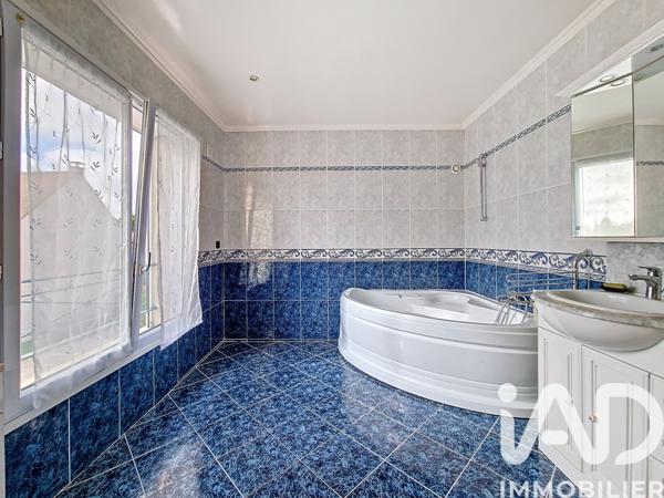 Maison à vendre 7 pièces 177 m² Limours