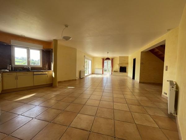 Maison à vendre |  Saint-Laurent-sur-Manoire |  6 pièces | 164 m²