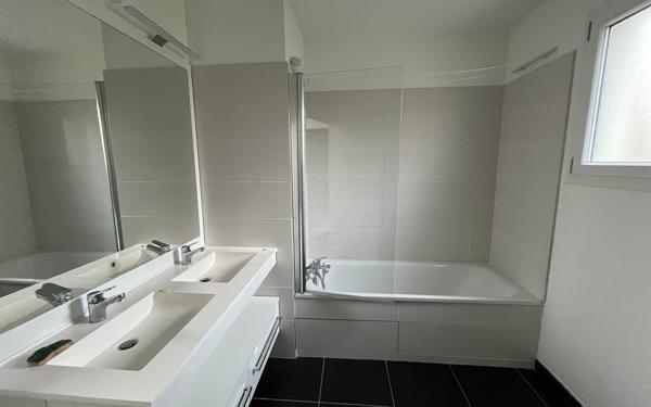 Maison à louer    4 pièces •  Francheville