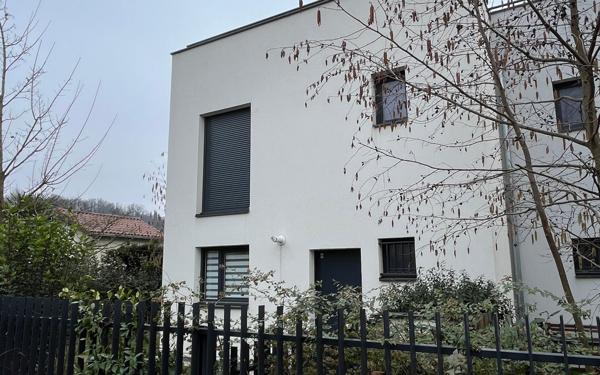 Maison à louer    4 pièces •  Francheville