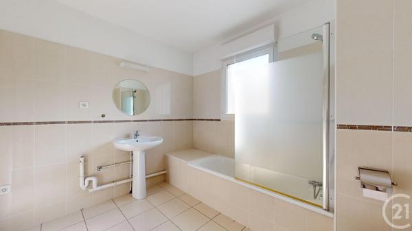 Appartement T4 à vendre  4 pièces - 91,50 m 2   BAYONNE  - 64