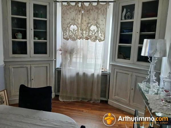 Vente Maison 9 pièces 227 m2 à Anet