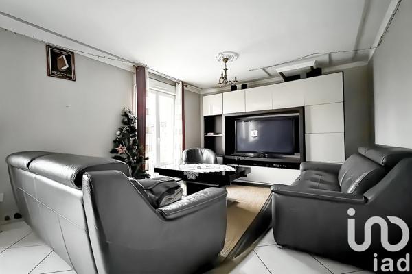 Maison traditionnelle 6 pièces de 107 m² à Nanteuil-lès-Meaux (77100)