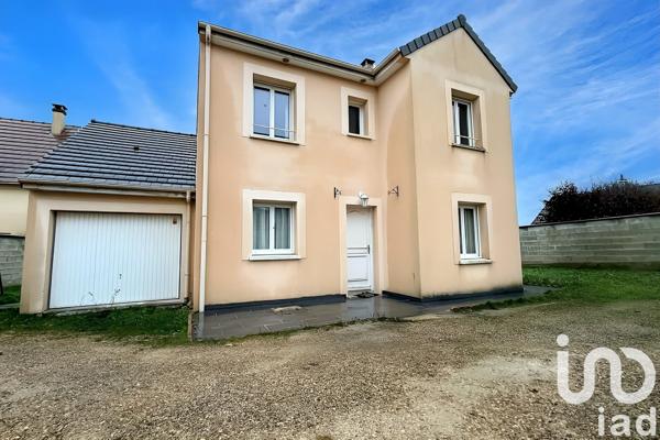 Maison traditionnelle 6 pièces de 107 m² à Nanteuil-lès-Meaux (77100)