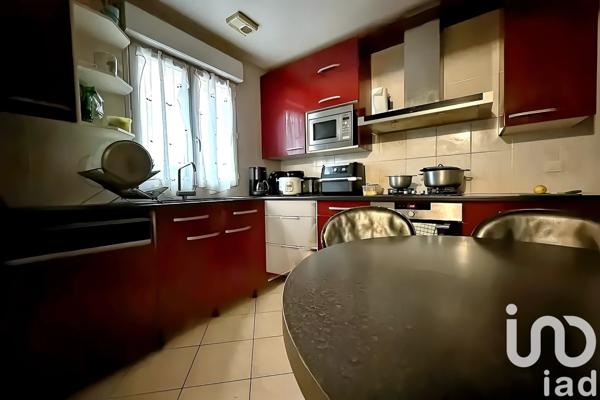 Maison traditionnelle 6 pièces de 107 m² à Nanteuil-lès-Meaux (77100)