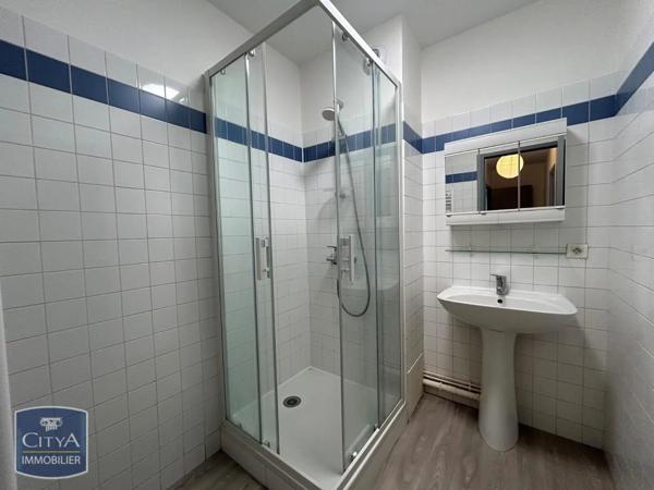 Appartement à louer 4 pièces 112.36m² Châteauroux (36000)