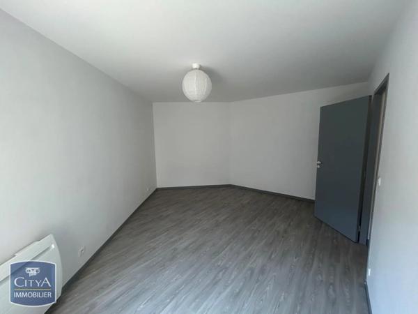 Appartement à louer 4 pièces 112.36m² Châteauroux (36000)
