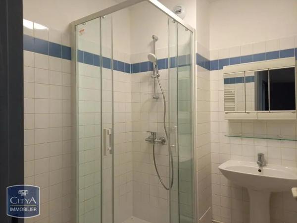 Appartement à louer 4 pièces 112.36m² Châteauroux (36000)