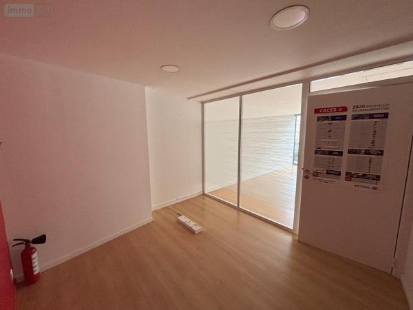 Fonds et/ou murs commerciaux à louer à Laval en Mayenne (53000), ref : 53005-L415