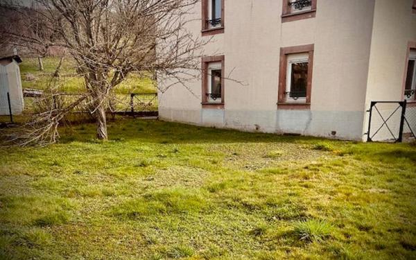 Immeuble à vendre    11 pièces •  Fraize