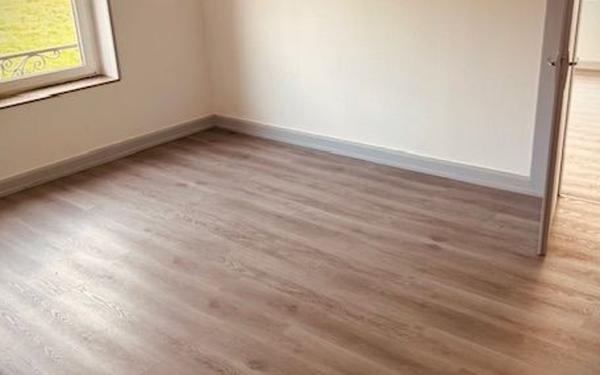 Immeuble à vendre    11 pièces •  Fraize