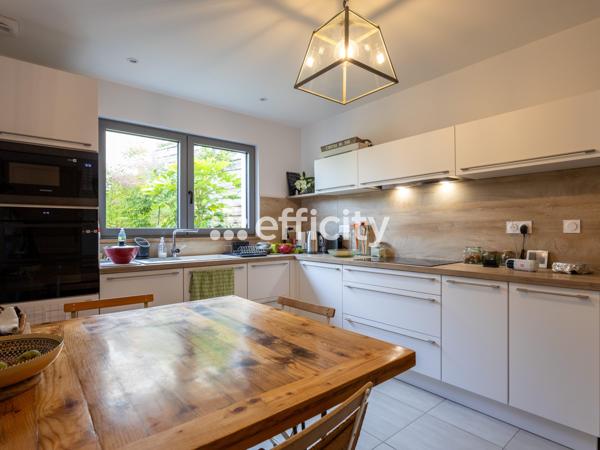 Maison 7 pièces - 151 m² Bien prestige