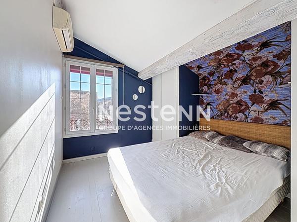 Maison en pierre rénovée avec T2 indépendant, suite parentale, terrasse, cour privative et garage ? Argelès-sur-Mer village